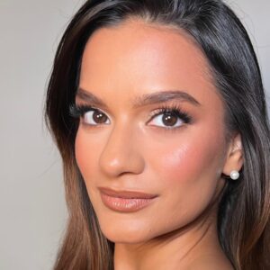 Glowy Bridal Make Up on Medium Skin Tone