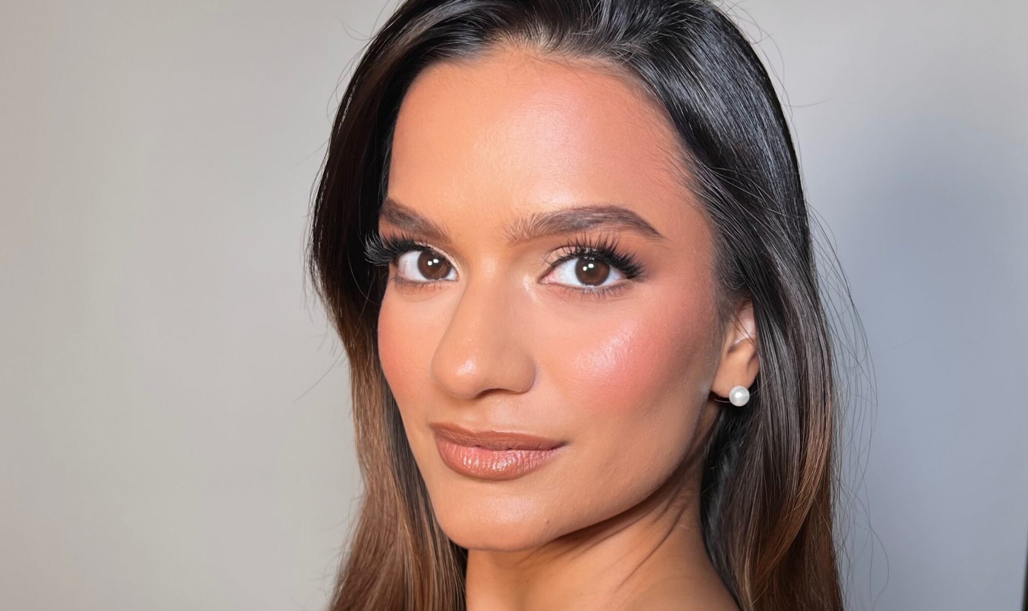 Glowy Bridal Make Up on Medium Skin Tone