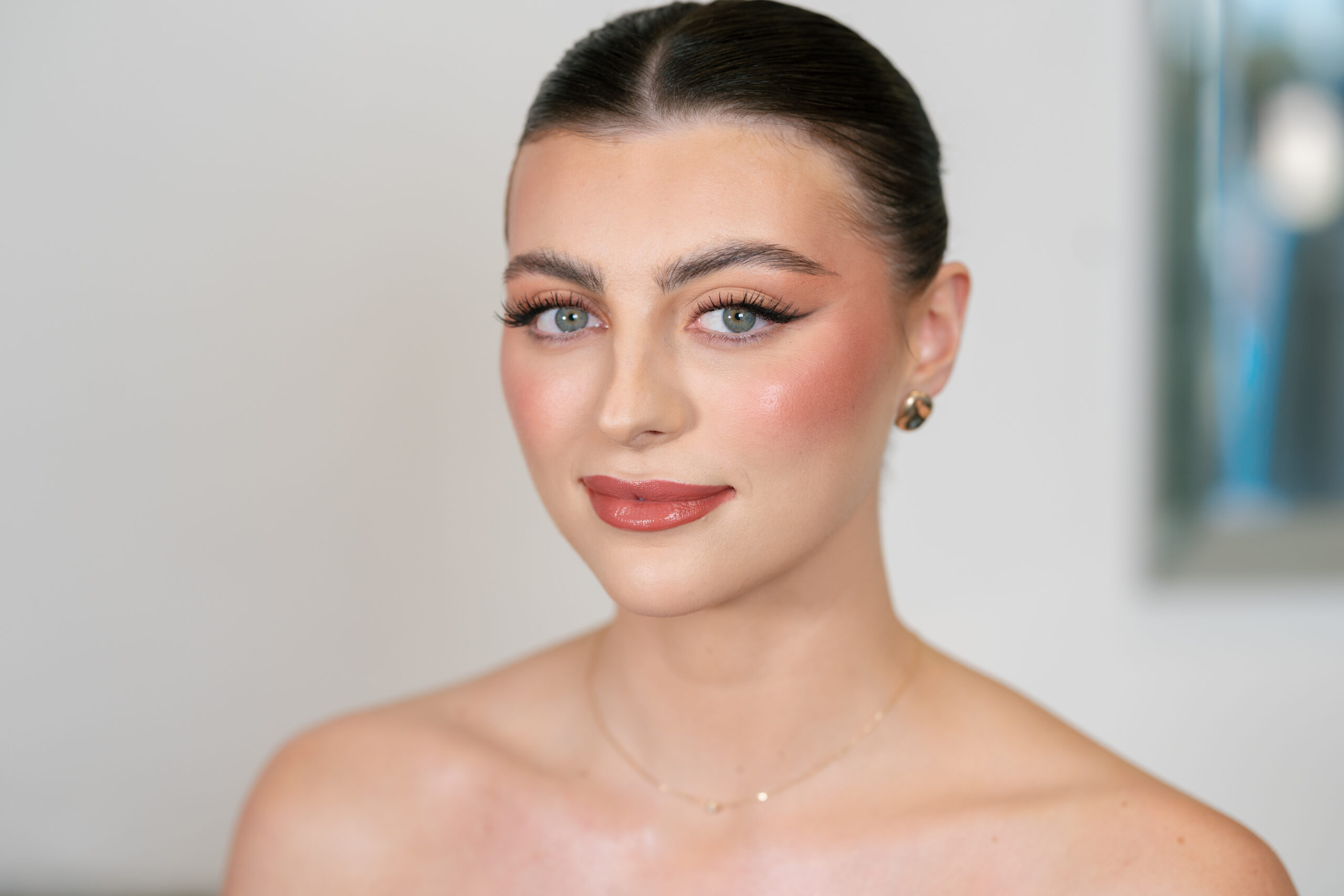 Radiant Bridal Evening Glam